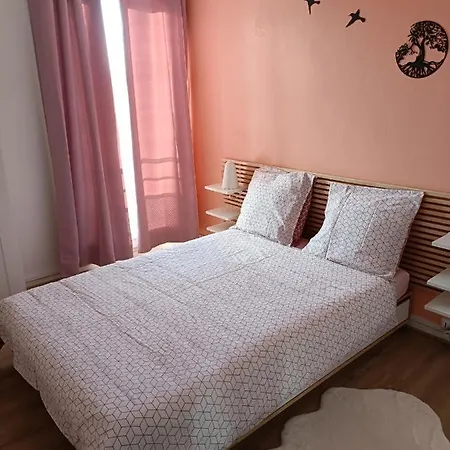 Apartment Super 6 Voyageurs Hyper Centre